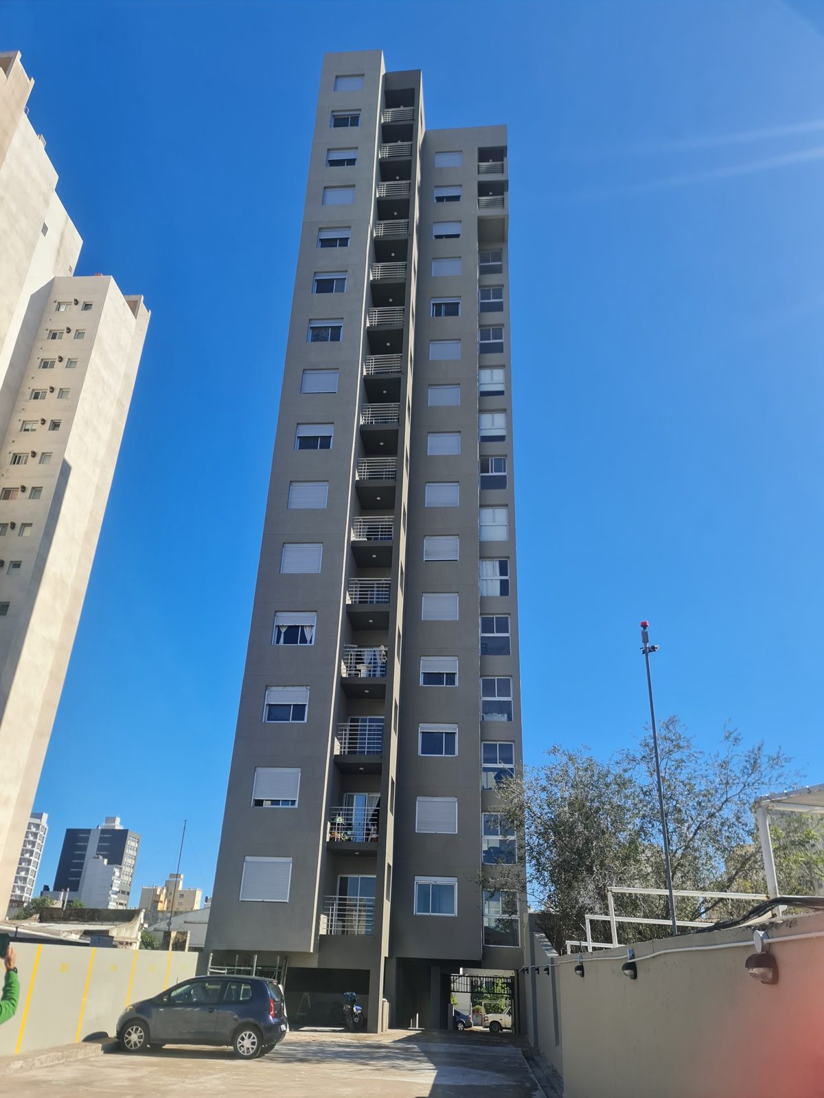 Obra en altura — IL PICHENO
